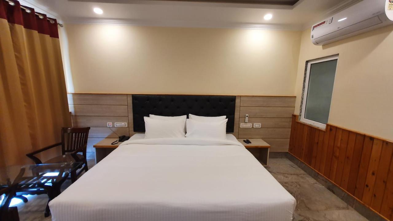 Nomadic Inn Dharamsala Exteriér fotografie